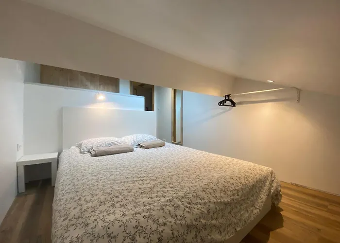 Bohobos Hostal *