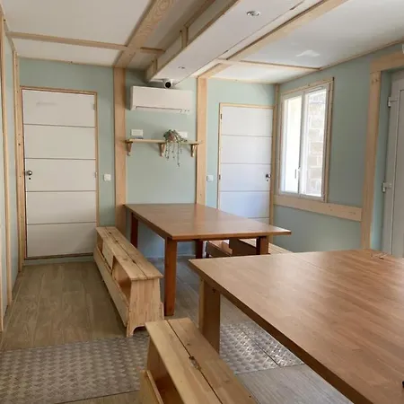 Hostel Bohobos *