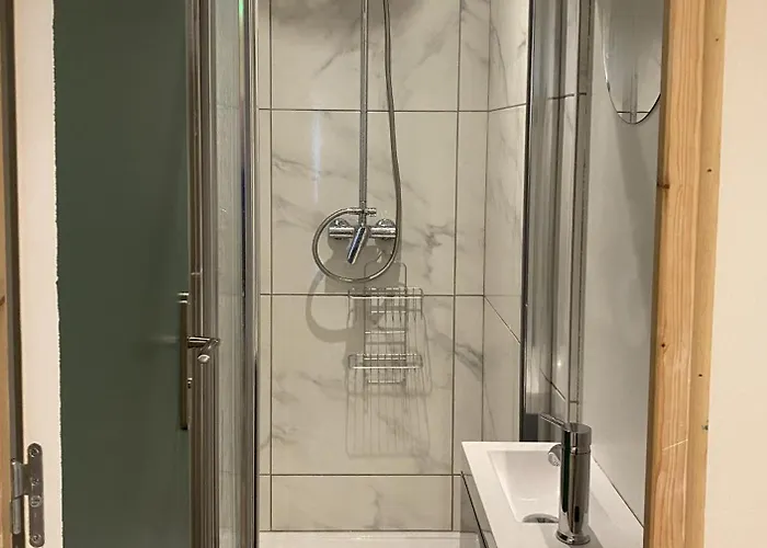 Bohobos Hostel Antibes