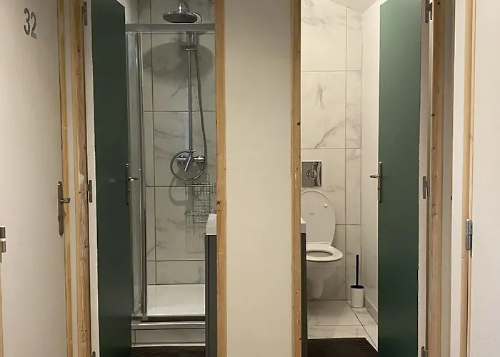 Bohobos Hostel Antibes