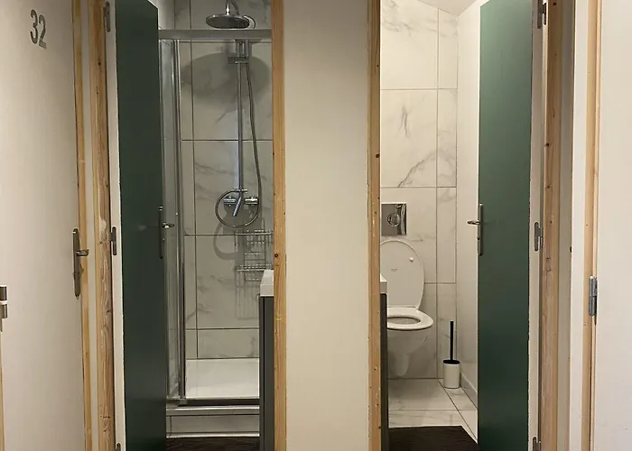 Bohobos Hostel Antibes